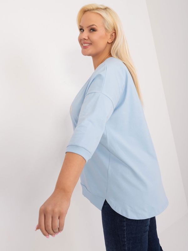 Fashionhunters A light blue plus-size blouse with slits