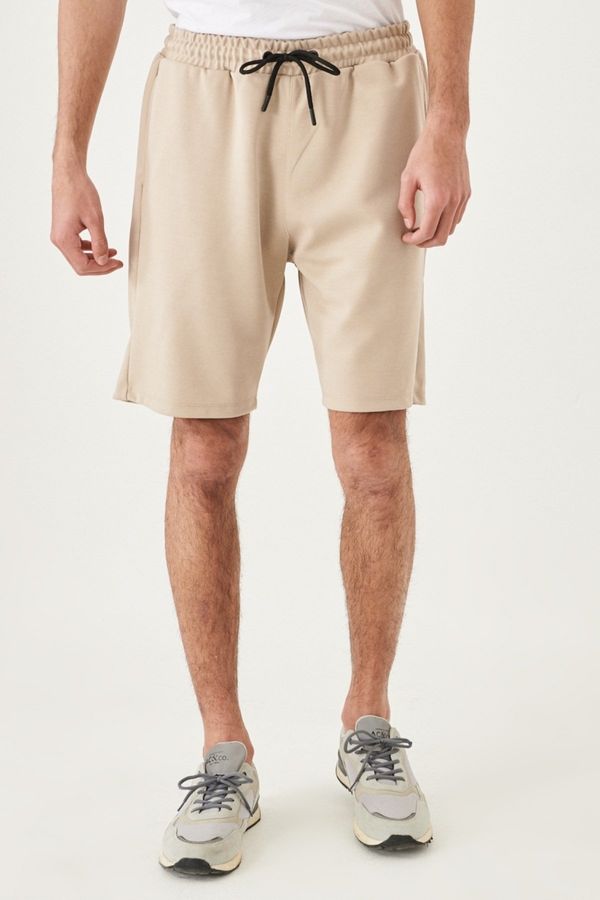 AC&Co / Altınyıldız Classics AC&Co / Altınyıldız Classics Men's Beige Standard Fit Daily Comfortable Sports Knitted Shorts