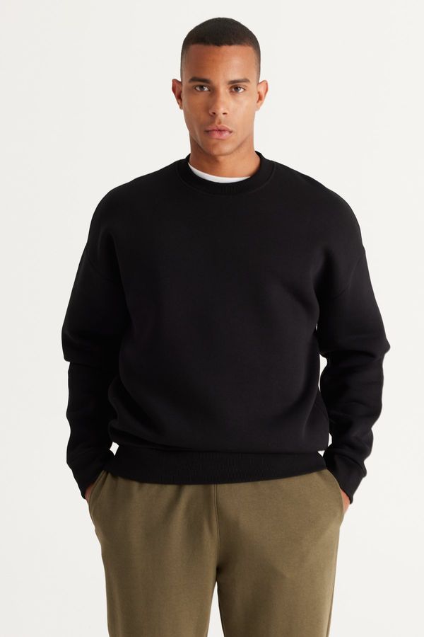 AC&Co / Altınyıldız Classics AC&Co / Altınyıldız Classics Men's Black Oversize Fit Wide Cut Cotton Fleece 3 Thread Crew Neck Sweatshirt