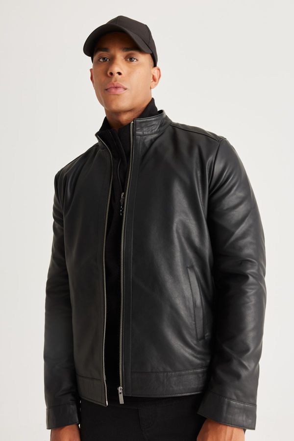 AC&Co / Altınyıldız Classics AC&Co / Altınyıldız Classics Men's Black Standard Fit Normal Fit High Neck Faux Leather Jacket