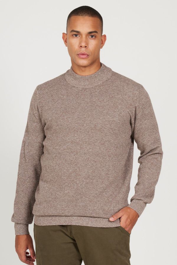AC&Co / Altınyıldız Classics AC&Co / Altınyıldız Classics Men's Brown-ecru Standard Fit Regular Cut Half Turtleneck Cotton Jacquard Knitwear Sweater