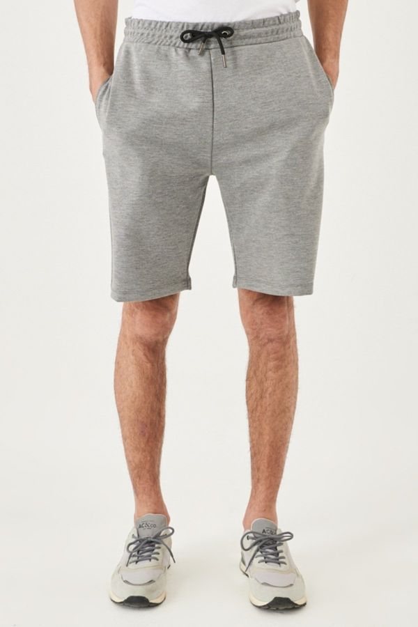 AC&Co / Altınyıldız Classics AC&Co / Altınyıldız Classics Men's Gray Standard Fit Casual Comfortable Sports Knitted Shorts