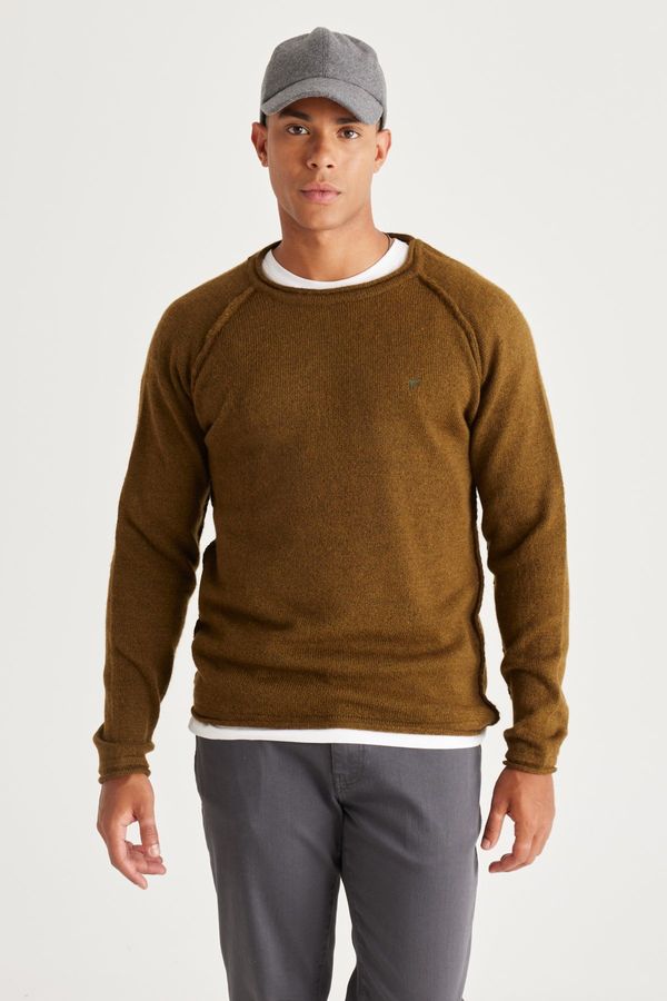 AC&Co / Altınyıldız Classics AC&Co / Altınyıldız Classics Men's Khaki Standard Fit Regular Cut Crew Neck Ruffled Soft Textured Knitwear Sweater
