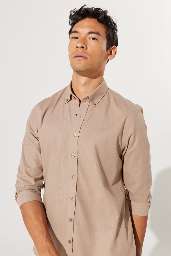 AC&Co / Altınyıldız Classics AC&Co / Altınyıldız Classics Men's Mink Slim Fit Slim Fit Buttoned Collar Linen Look 100% Cotton Flared Shirt