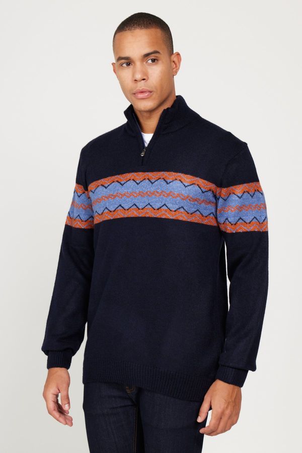 AC&Co / Altınyıldız Classics AC&Co / Altınyıldız Classics Men's Navy Blue-Orange Standard Fit Normal Cut Stand Collar Woolen Rosette Soft Textured Knitwear Sweater
