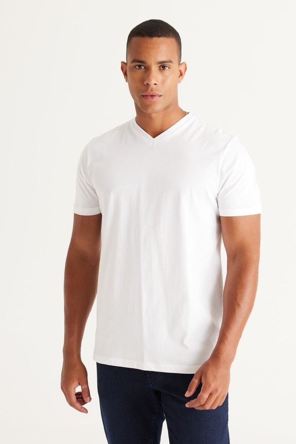 AC&Co / Altınyıldız Classics AC&Co / Altınyıldız Classics Men's White 100% Cotton Slim Fit Slim Fit V-Neck T-Shirt
