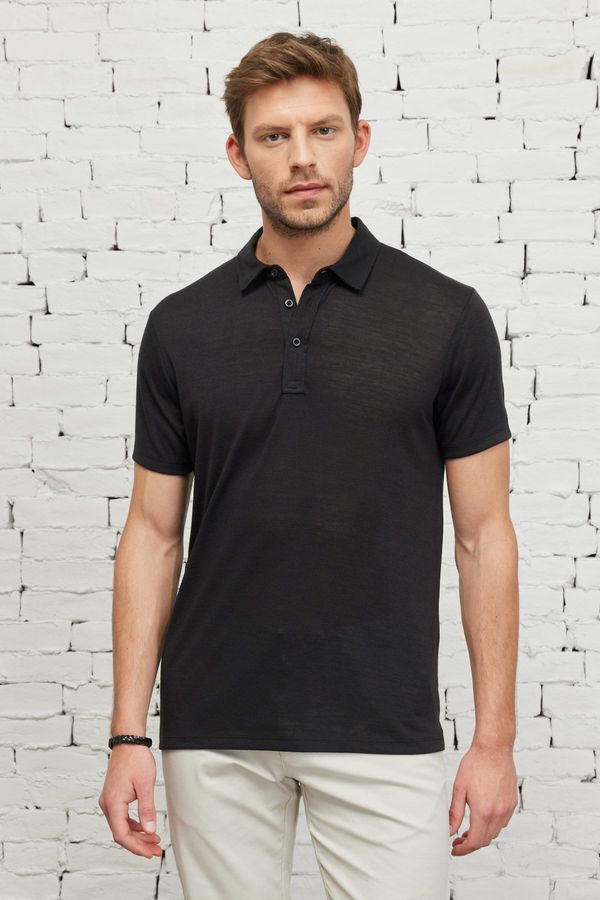 ALTINYILDIZ CLASSICS ALTINYILDIZ CLASSICS Men's Black Slim Fit Slim Fit Polo Neck Short Sleeved Linen-Looking T-Shirt.