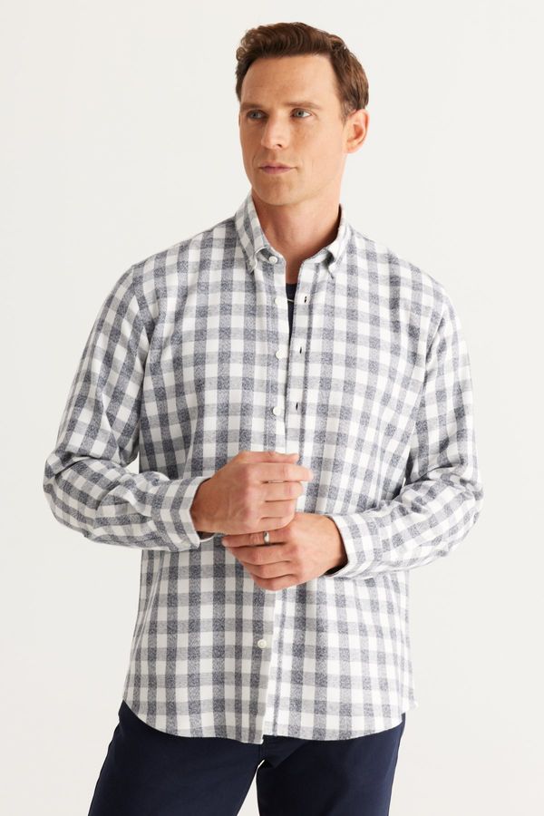 ALTINYILDIZ CLASSICS ALTINYILDIZ CLASSICS Men's Ecru-Navy Blue Comfort Fit Comfy Cut Buttoned Collar Flannel Lumberjack Shirt.