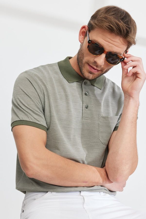 ALTINYILDIZ CLASSICS ALTINYILDIZ CLASSICS Men's Green Comfort Fit Comfortable Cut Polo Neck Jacquard T-Shirt.