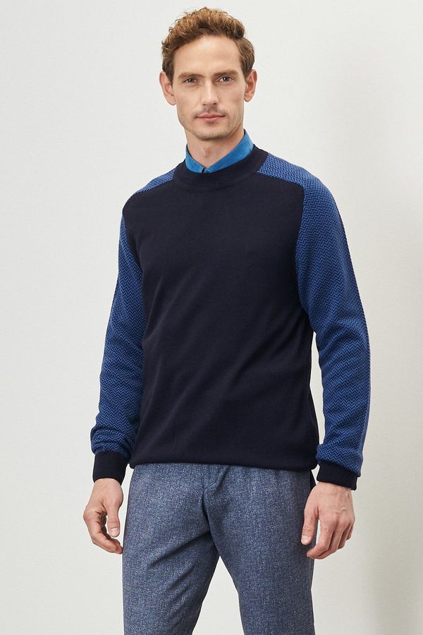 ALTINYILDIZ CLASSICS ALTINYILDIZ CLASSICS Men's Navy Blue Standard Fit Normal Cut Half Turtleneck Jacquard Knitwear Sweater