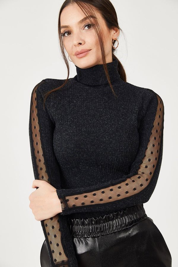 armonika armonika Women's Black Neck Sleeve Lace Detail Knitwear Sweater
