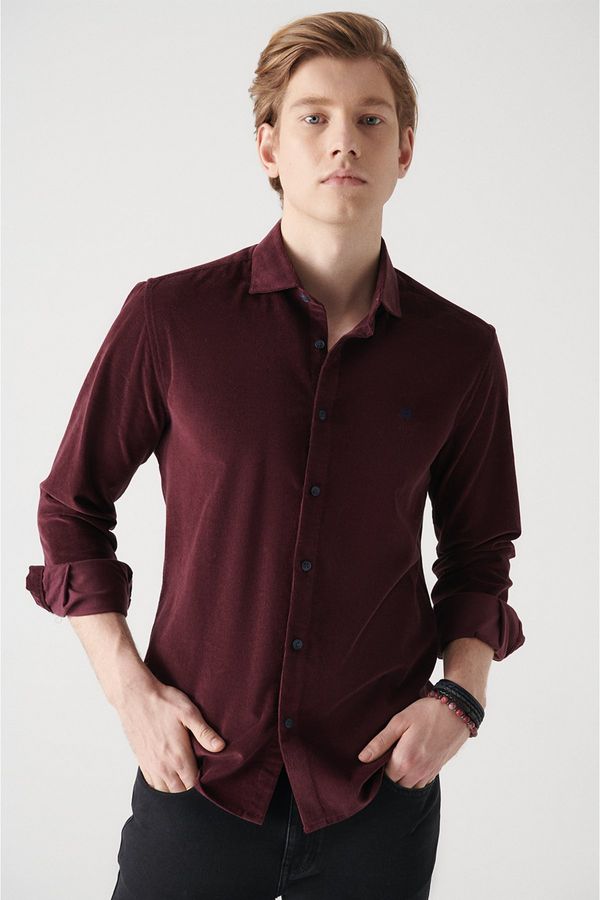 Avva Avva Men's Burgundy Velvet Buttoned Collar Cotton Regular Fit Shirt