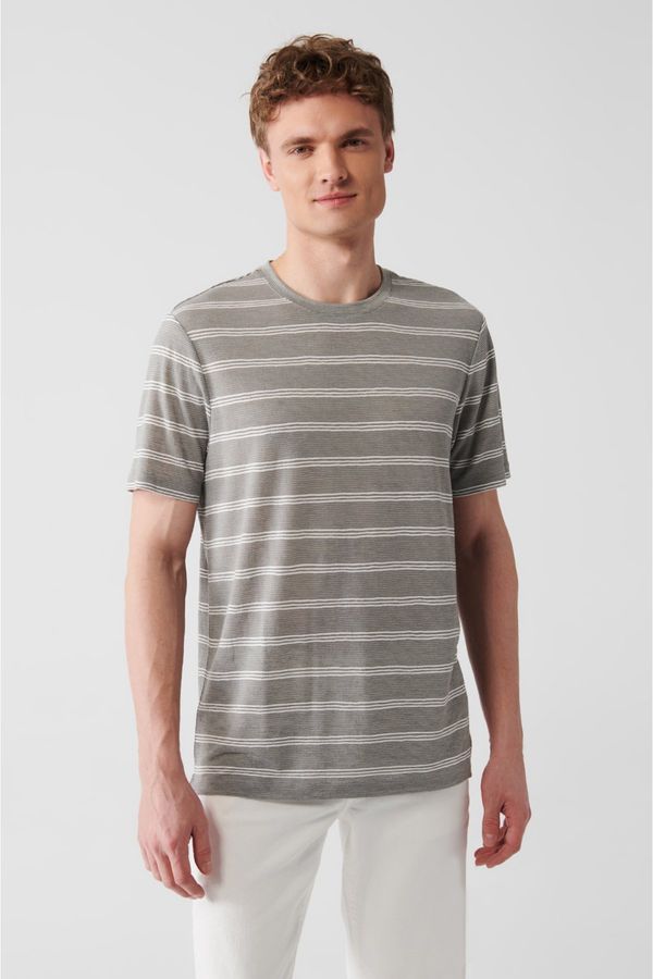 Avva Avva Men's Grey-white Crew Neck Non-Iron Striped Comfort Fit T-shirt