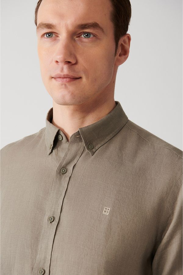 Avva Avva Men's Lightweight Khaki 100% Linen Buttoned Collar Comfort Fit Comfy Cut Shirt