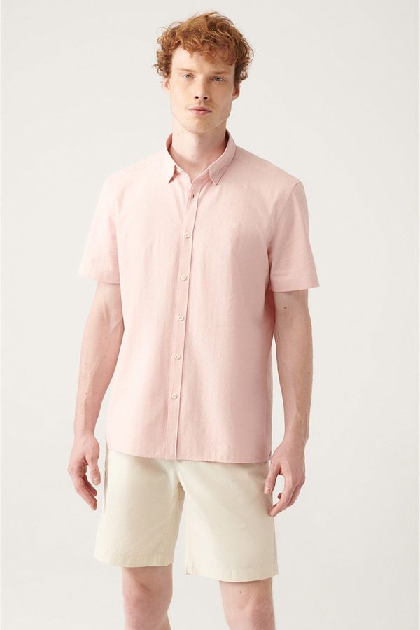 Avva Avva Men's Pink Geometric Textured Short Sleeve Shirt