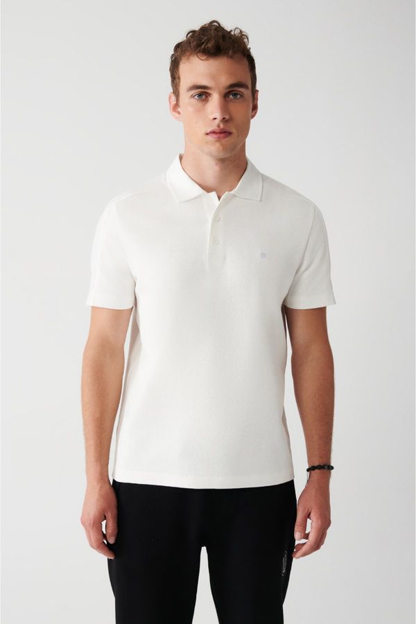 Avva Avva Men's White 100% Cotton Jacquard Woven Detail Regular Fit Polo Neck T-shirt