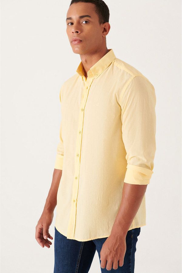 Avva Avva Men's Yellow 100% Cotton Thin Soft Touch Buttoned Collar Long Sleeve Regular Fit Shirt