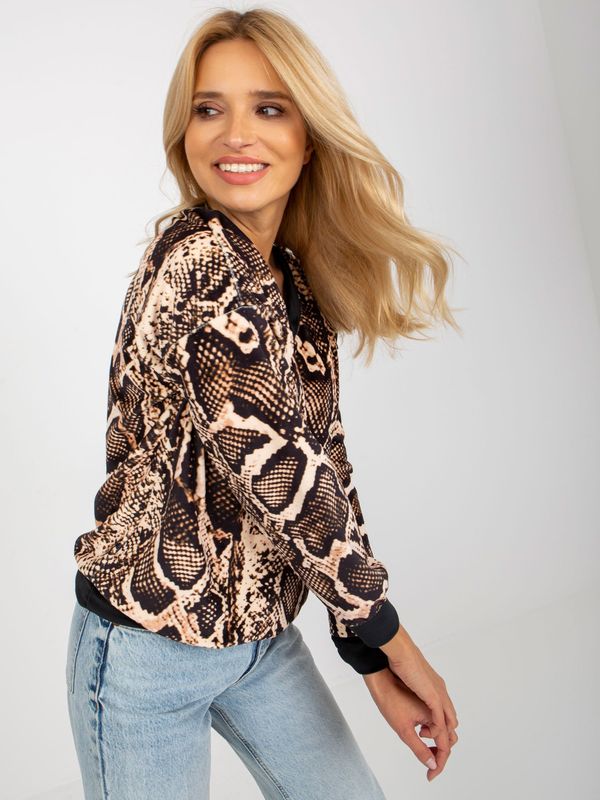 Fashionhunters Beige and black velour blouse with animal pattern from RUE PARIS
