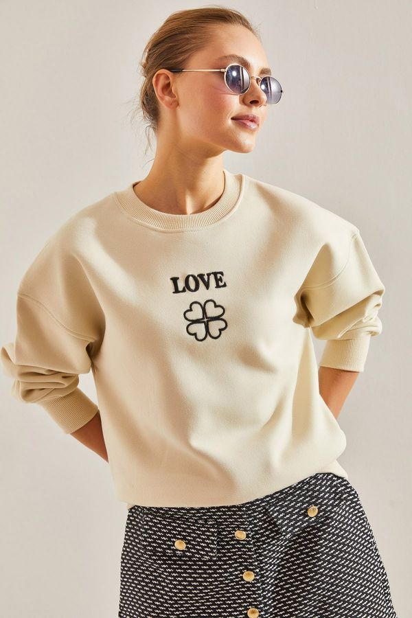 Bianco Lucci Bianco Lucci Women's Love Printed Three Thread Raised Sweatshirt