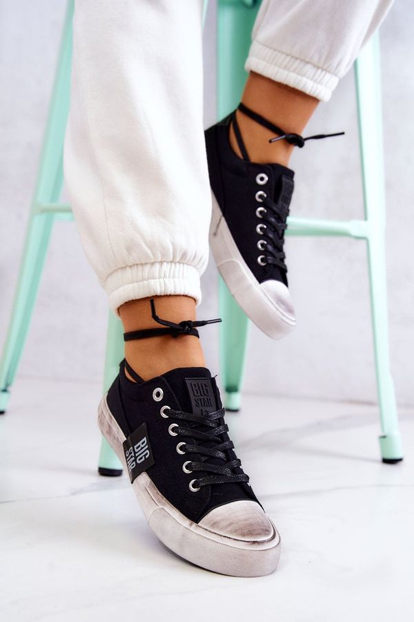 BIG STAR SHOES Big Star Women's Fashion Sneakers - Black/White