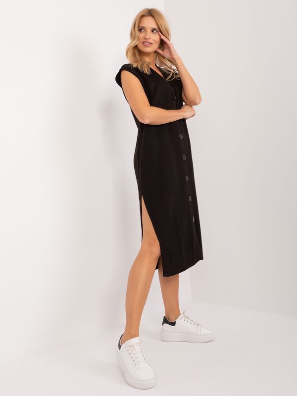 Fashionhunters Black knitted dress with wool
