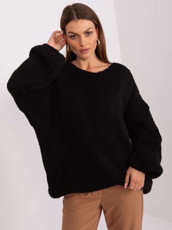 Fashionhunters Black knitted sweater with a neckline from RUE PARIS