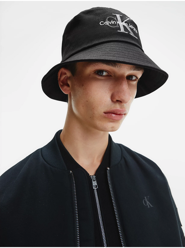 Calvin Klein Black men's hat with Calvin Klein Jeans print - Men