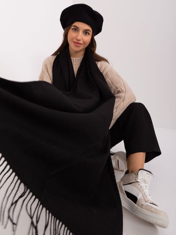 Fashionhunters Black monochrome women's scarf