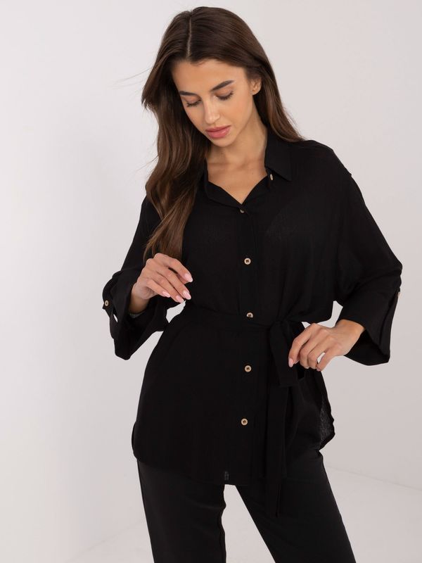 Fashionhunters Black oversized button-down shirt with 3/4 sleeves