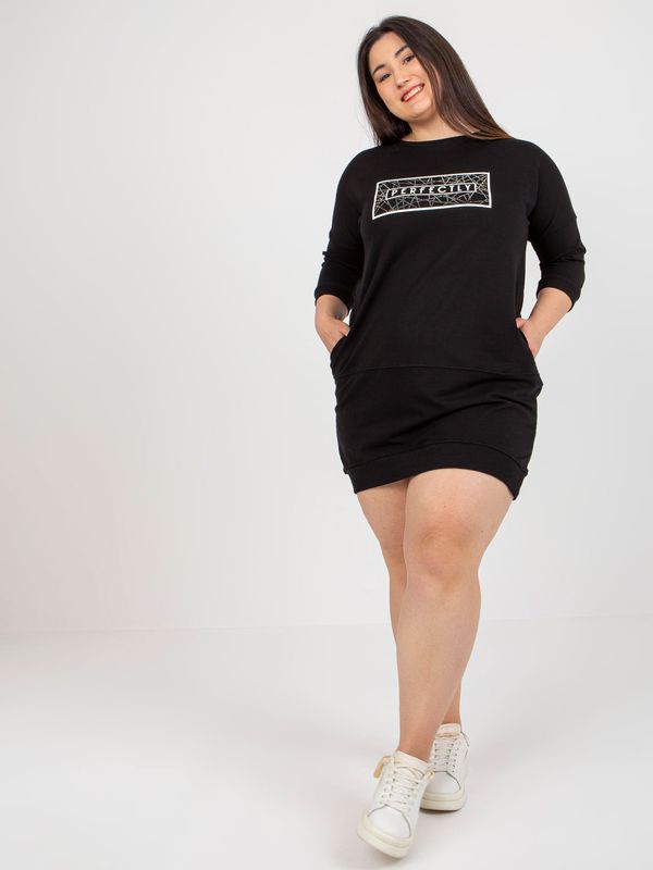 Fashionhunters Black plus size sweatshirt dress with pockets
