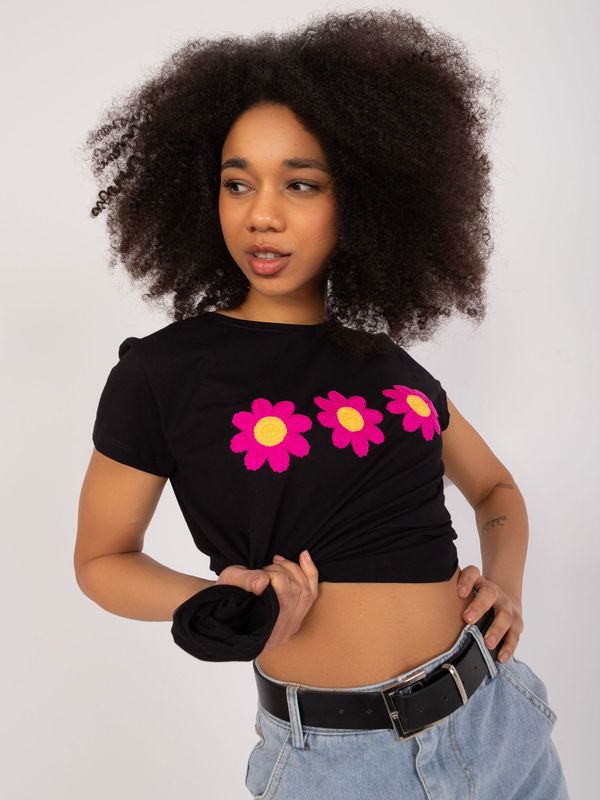 Fashionhunters Black T-shirt with floral embroidery BASIC FEEL GOOD