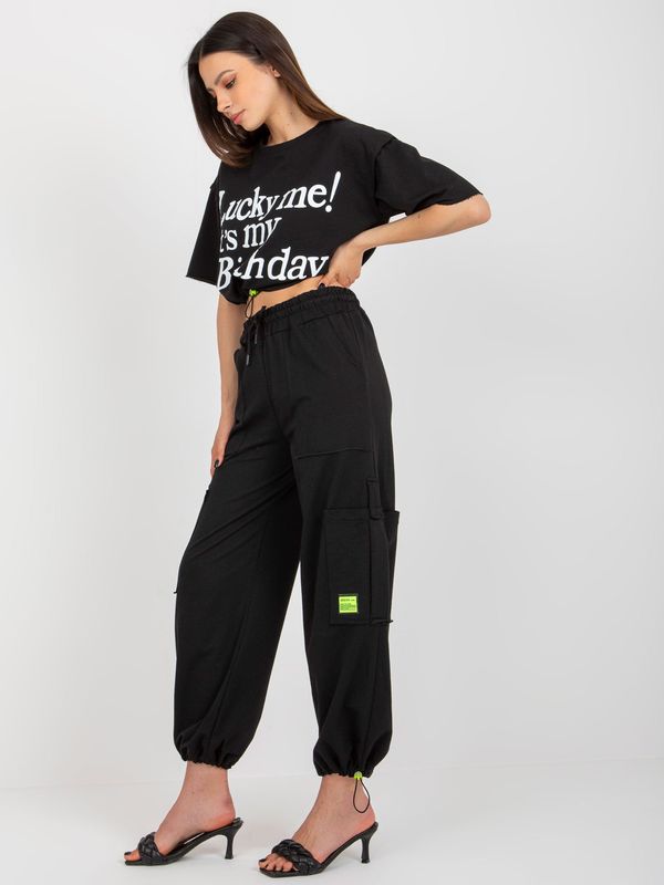 Fashionhunters Black two-piece tracksuit with cargo trousers