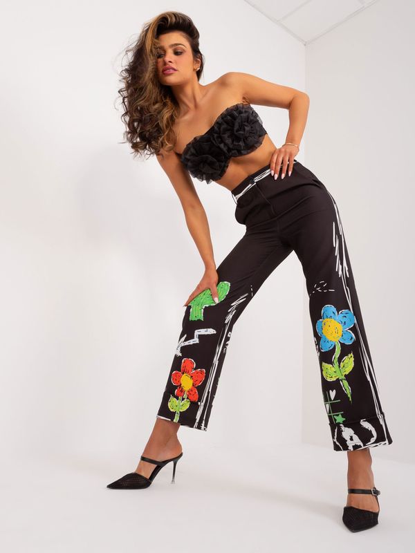 Fashionhunters Black wide trousers with print