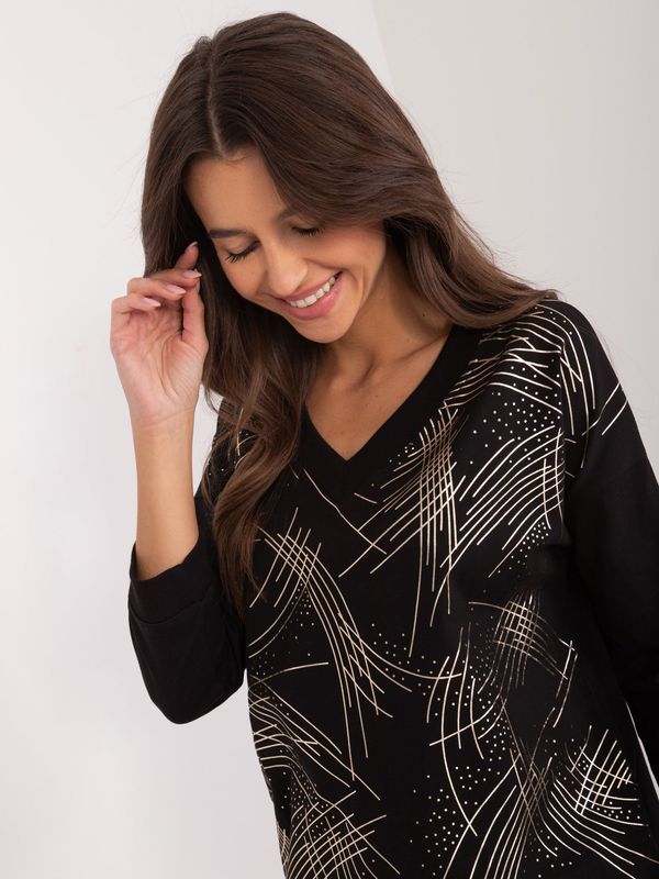 Fashionhunters Black women's blouse with a glossy print