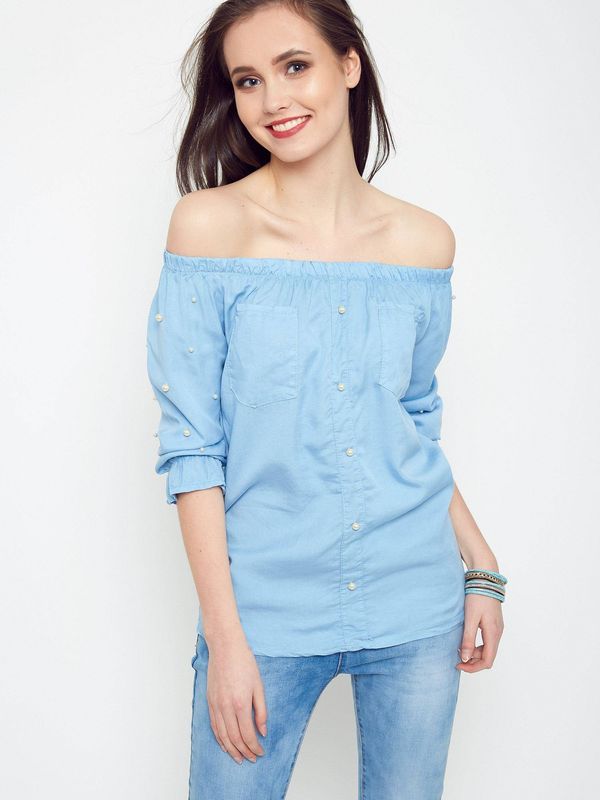 Yups Blouse with pearls revealing shoulders blue