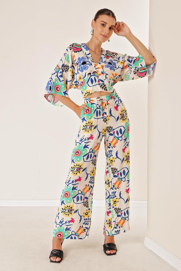 By Saygı By Saygı Elastic Waist Pocket Palazzo Trousers Front Back V Neck Crop Floral Double Suit
