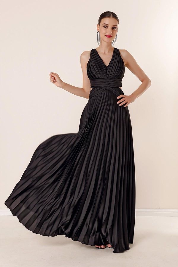 By Saygı By Saygı Lined Pleated Long Satin Dress with Low-cut Waist and Back Black