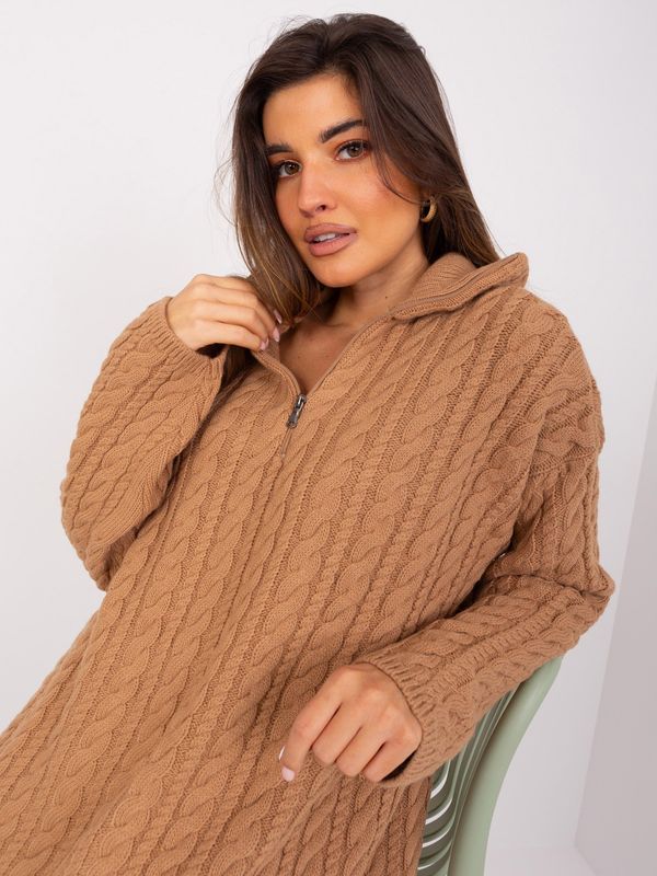 Fashionhunters Camel sweater with cables and zipper