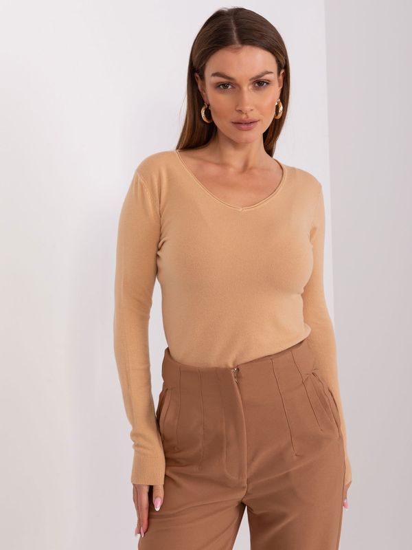 Fashionhunters Camel sweater with V-neck