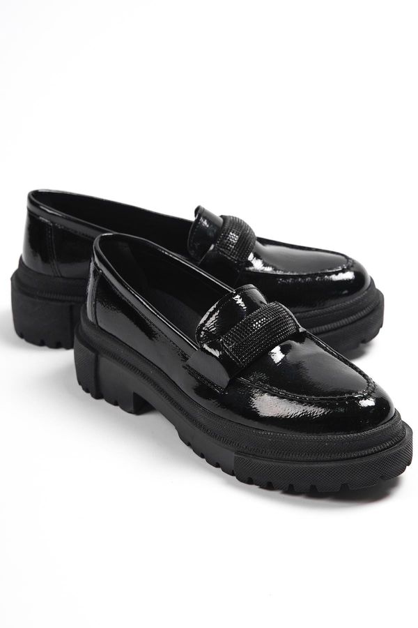 Capone Outfitters Capone Outfitters Capone Oval Toe, Rhinestone Buckle, Tractor Sole, Wrinkled Patent Leather Women's Loafers, Black.