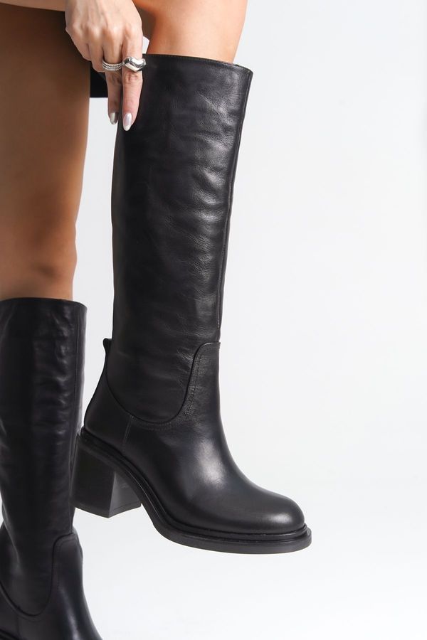 Capone Outfitters Capone Outfitters High Heel Leather Women's Boots