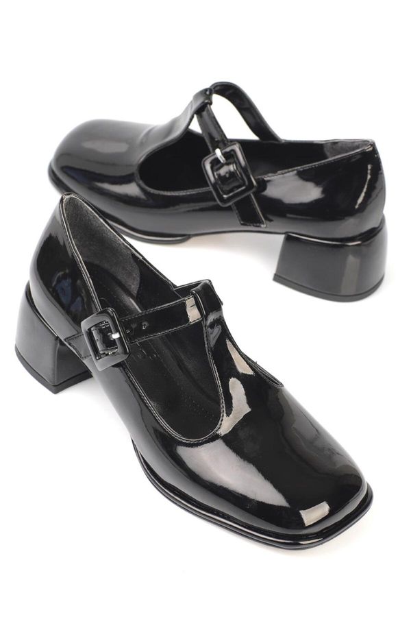 Capone Outfitters Capone Outfitters Women's High Heels