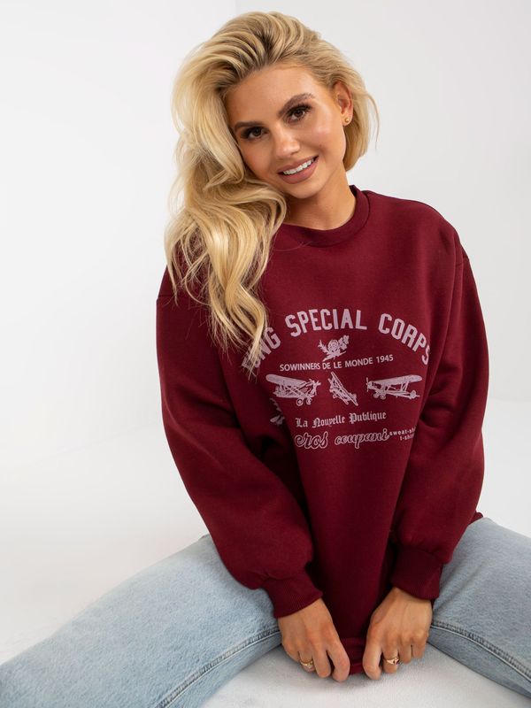 Fashionhunters Chestnut sweatshirt with oversize print