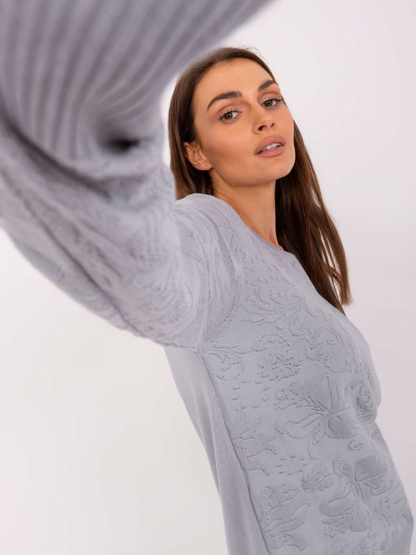 Fashionhunters Classic gray sweater with long sleeves
