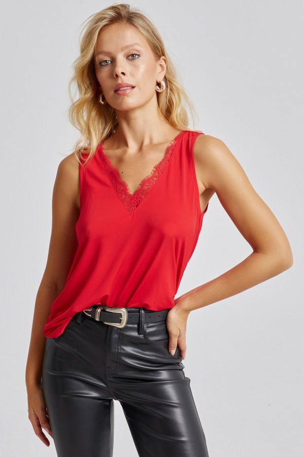 Cool & Sexy Cool & Sexy Women's Red Lace Detailed Blouse