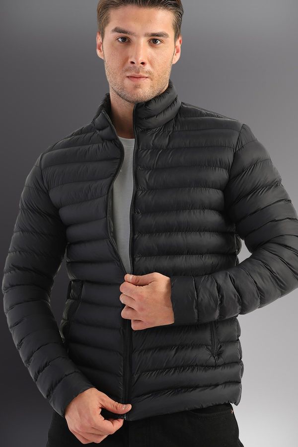 D1fference D1fference Men's Black Waterproof Puffer Gel Fiber Filled Sports Jackets