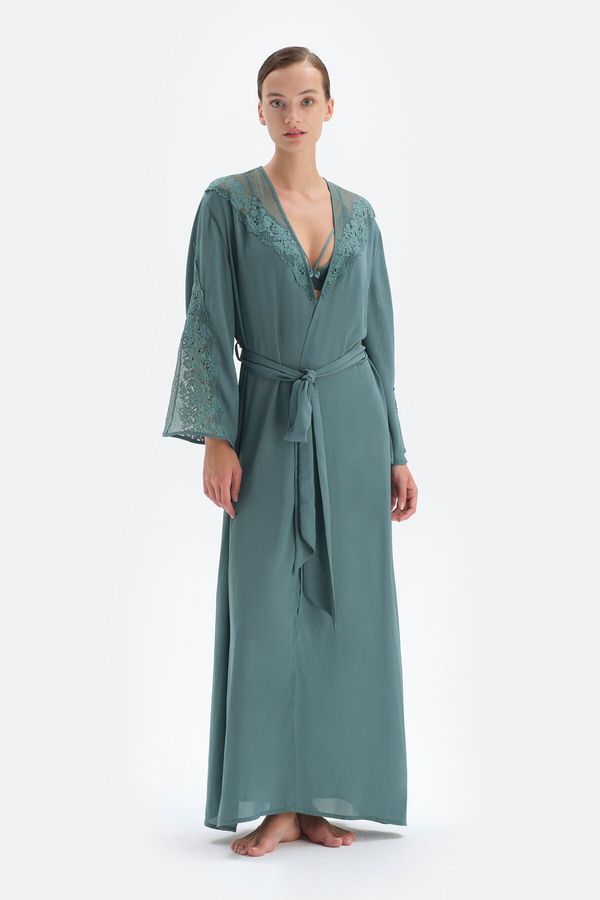 Dagi Dagi Green Three Quarter Sleeve Lace Long Dressing Gown