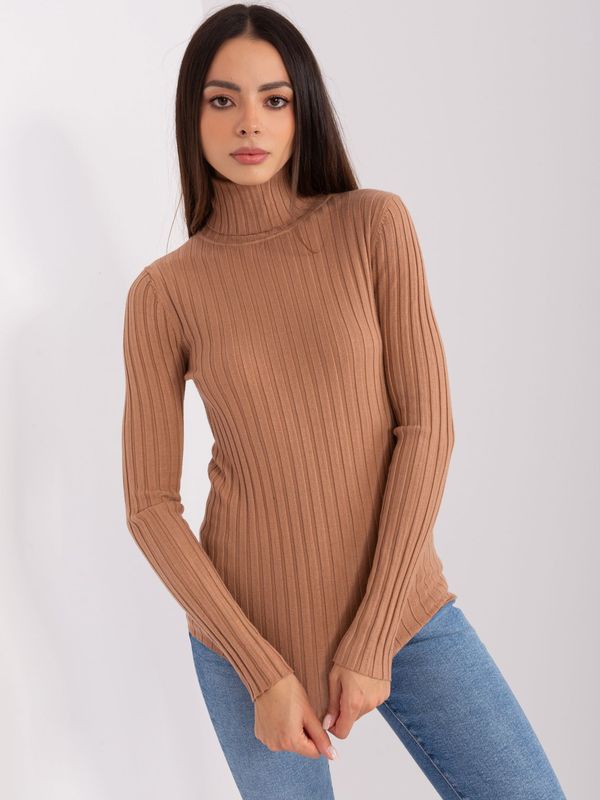 Fashionhunters Dark camel fitted turtleneck sweater