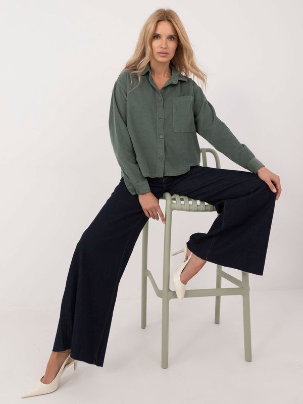 Fashionhunters Dark green oversized corduroy button-down shirt SUBLEVEL