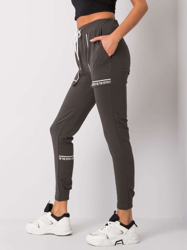 Fashionhunters Dark khaki sweatpants with pockets